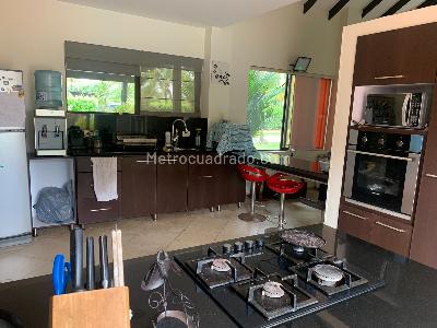 Casa de 4 alcobas en venta en Caracoli, Villavicencio, 410 m² · foto 7 de 20