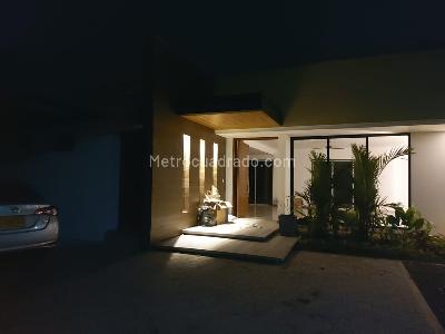 Casa de 4 alcobas en venta en El Cairo, Villavicencio, 315 m² · foto 6 de 13