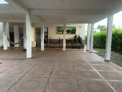 Casa de 4 alcobas en venta en Caracoli, Villavicencio, 840 m² · foto 17 de 20