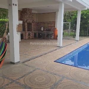 Casa de 4 alcobas en venta en Caracoli, Villavicencio, 840 m² · foto 11 de 20