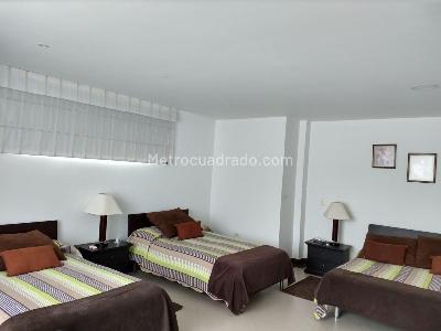 Casa de 4 alcobas en arriendo en Baru, Villavicencio, 780 m² · foto 13 de 20