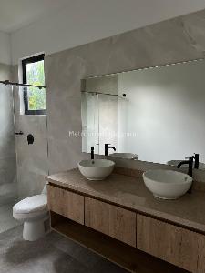 Casa de 4 alcobas en venta en El Cairo, Villavicencio, 890 m² · foto 5 de 11