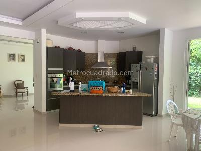 Casa de 4 alcobas en venta en Poyata, Villavicencio · foto 13 de 20