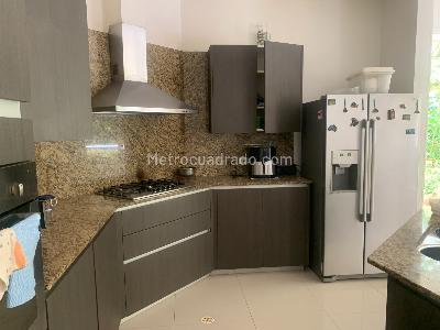 Casa de 4 alcobas en venta en Poyata, Villavicencio · foto 14 de 20