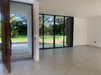 Casa de 4 alcobas en venta en El Cairo, Villavicencio, 280 m² · foto 8 de 20