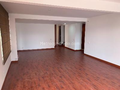 Apartamento en venta en Gratamira, Bogotá · foto 2 de 20