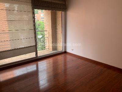 Apartamento en venta en Gratamira, Bogotá · foto 8 de 20