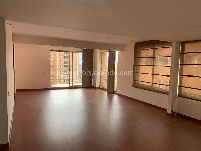 Apartamento en venta en Gratamira, Bogotá · foto 3 de 20