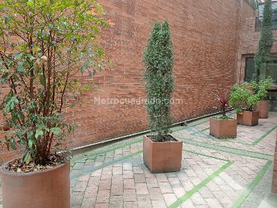 Apartamento de 3 alcobas en venta en Chico Navarra, Bogotá, 180 m² · foto 13 de 18
