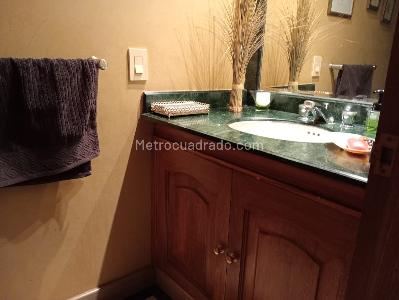 Apartamento de 3 alcobas en venta en Chico Navarra, Bogotá, 180 m² · foto 7 de 18