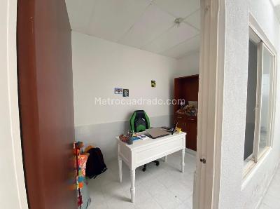 Casa de 3 alcobas en venta en Panorama, Villavicencio, 121 m² · foto 4 de 6