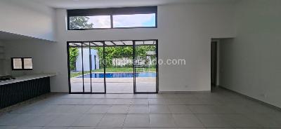 Casa de 3 alcobas en venta en Vanguardia, Villavicencio, 706 m² · foto 5 de 19