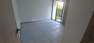 Casa de 3 alcobas en venta en Vanguardia, Villavicencio, 706 m² · foto 13 de 19