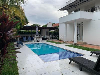 Casa de 5 alcobas en venta en Caracoli, Villavicencio, 1100 m² · foto 4 de 20