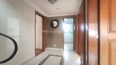 Casa de 4 alcobas en venta en San Jose De Bavaria, Bogotá, 178 m² · foto 10 de 20