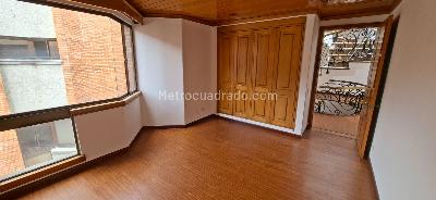 Apartamento en venta en Los Rosales, Bogotá · foto 11 de 19