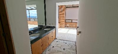 Apartamento en venta en Los Rosales, Bogotá · foto 15 de 19