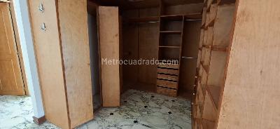 Apartamento en venta en Los Rosales, Bogotá · foto 16 de 19