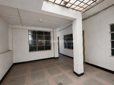 Casa de 5 alcobas en venta en Palermo, Bogotá, 340 m² · foto 3 de 6