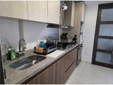 Apartamento en venta en Santa Barbara, Bogotá · foto 8 de 19