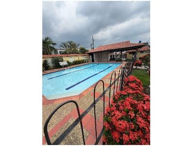 Casa de 3 alcobas en venta en Rosalinda, Villavicencio, 112 m² · foto 2 de 20