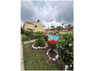 Casa de 3 alcobas en venta en Rosalinda, Villavicencio, 112 m² · foto 3 de 20
