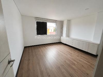 Apartamento en venta en Samaria, Chía · foto 3 de 14