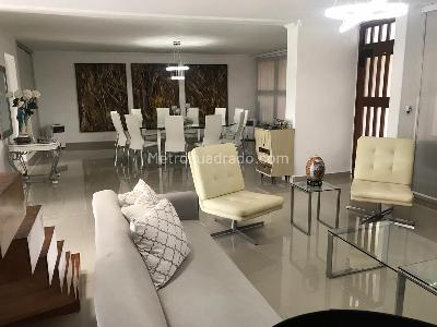 Casa de 4 alcobas en venta en Caudal Norte Oriental, Villavicencio, 408 m² · foto 4 de 13