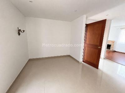 Casa de 3 alcobas en venta en Tiquiza Rio Frio, Chía, 113 m² · foto 13 de 20