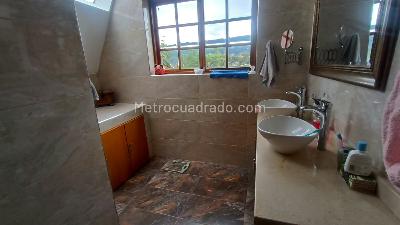 Casa de 5 alcobas en venta en Granjas De La Balsa, Chía, 440 m² · foto 16 de 19