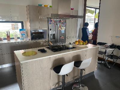 Apartamento en venta en Los Rosales, Bogotá · foto 9 de 13