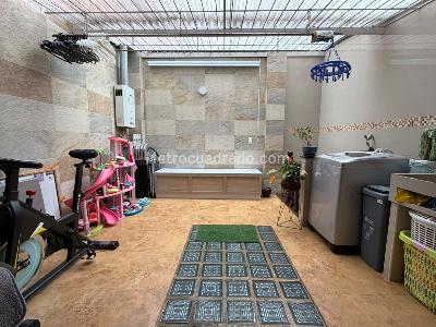 Casa de 4 alcobas en venta en Cedro Bolivar, Bogotá, 153 m² · foto 9 de 20