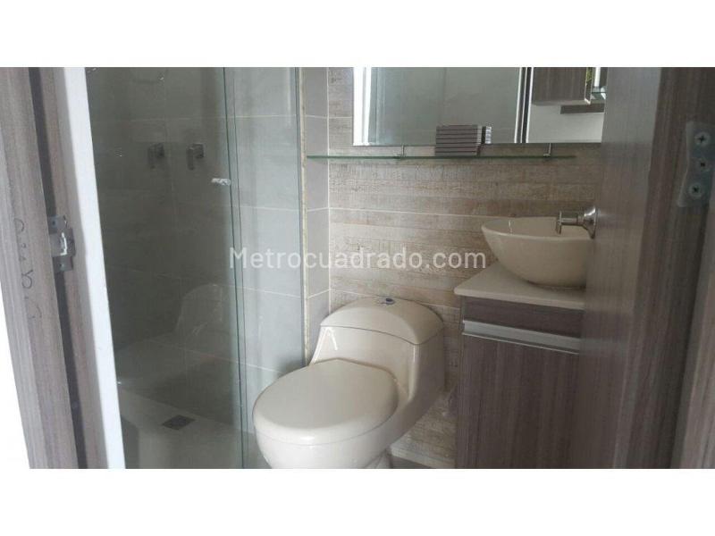 Estudio Amoblado de 1 Alcoba en El Diamante No. 2 - 5