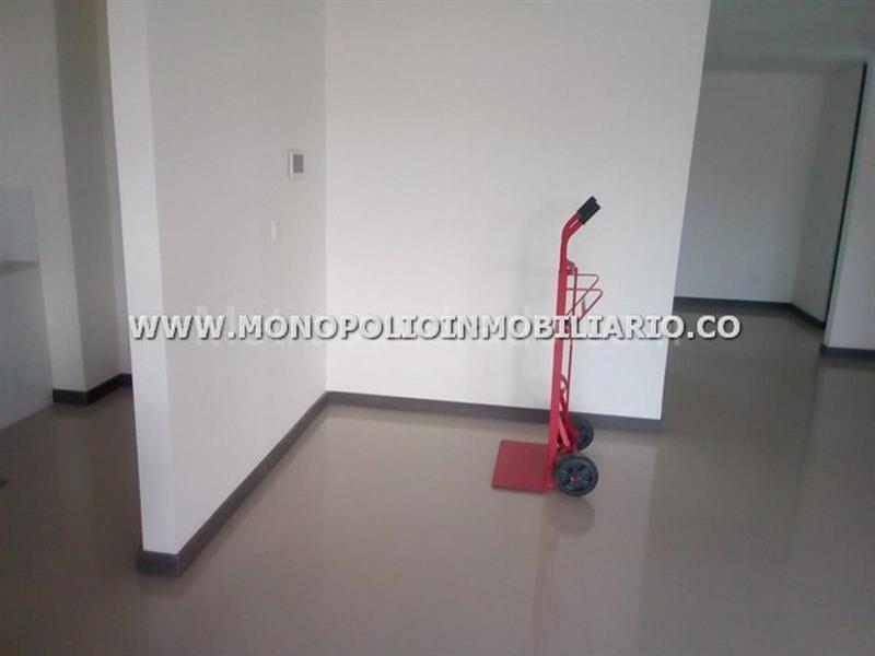 Apartamento Moderno de 3 Alcobas en La Castellana - 9