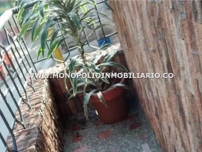 Casa de 3 alcobas en venta en Castilla, Medellín, 89 m² · foto 11 de 11