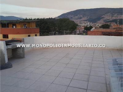 Casa de 5 alcobas en venta en Trinidad, Medellín, 266 m² · foto 6 de 6