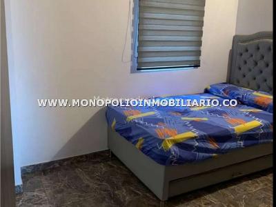 Apartamento en venta en Boston, Medellín · foto 4 de 8