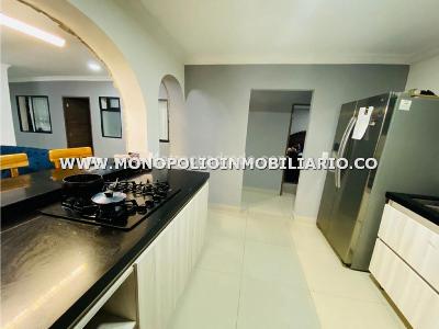 Apartamento de 5 alcobas en venta en Villa Hermosa, Medellín, 167 m² · foto 3 de 13