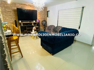 Apartamento de 5 alcobas en venta en Villa Hermosa, Medellín, 167 m² · foto 5 de 13
