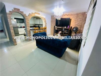 Apartamento de 5 alcobas en venta en Villa Hermosa, Medellín, 167 m² · foto 6 de 13