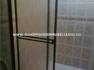 Apartamento de 3 alcobas en venta en Robledo, Medellín, 125 m² · foto 4 de 4