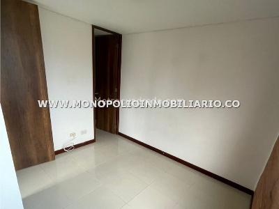 Apartamento en venta en Belen, Medellín · foto 3 de 8
