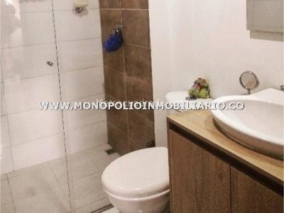Apartamento en venta en Pilsen, Itagüí · foto 5 de 8