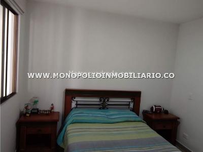 Apartamento en venta en Simon Bolivar, Medellín · foto 3 de 8
