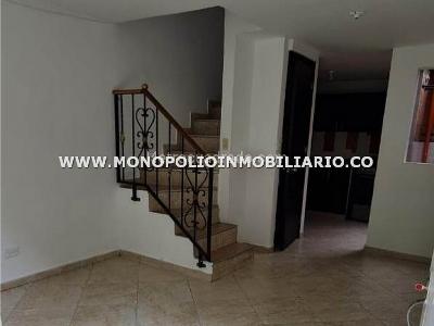 Casa de 4 alcobas en venta en Belen, Medellín, 63 m² · foto 2 de 5
