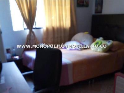 Casa de 4 alcobas en venta en La America, Medellín, 142 m² · foto 5 de 8