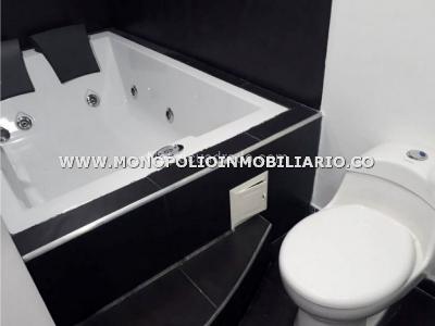 Casa de 5 alcobas en venta en Belen Malibu, Medellín, 260 m² · foto 6 de 7