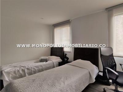 Apartamento de 3 alcobas en venta en El Poblado, Medellín, 107 m² · foto 6 de 8