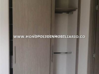 Apartamento de 3 alcobas en venta en Cañaveralejo, Sabaneta, 62 m² · foto 5 de 7