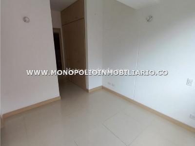 Apartamento en venta en Betania, Sabaneta · foto 6 de 9